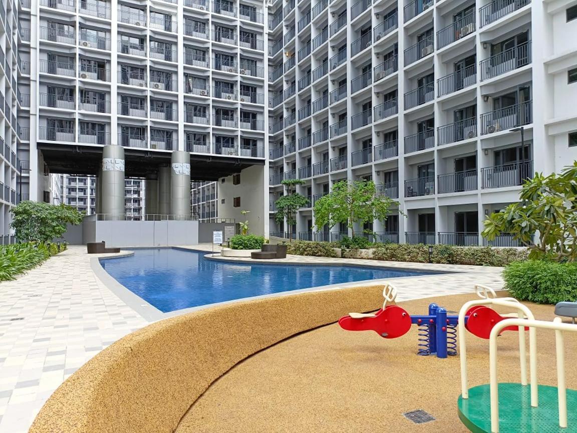 Home Away From Home มะนิลา ภายนอก รูปภาพ