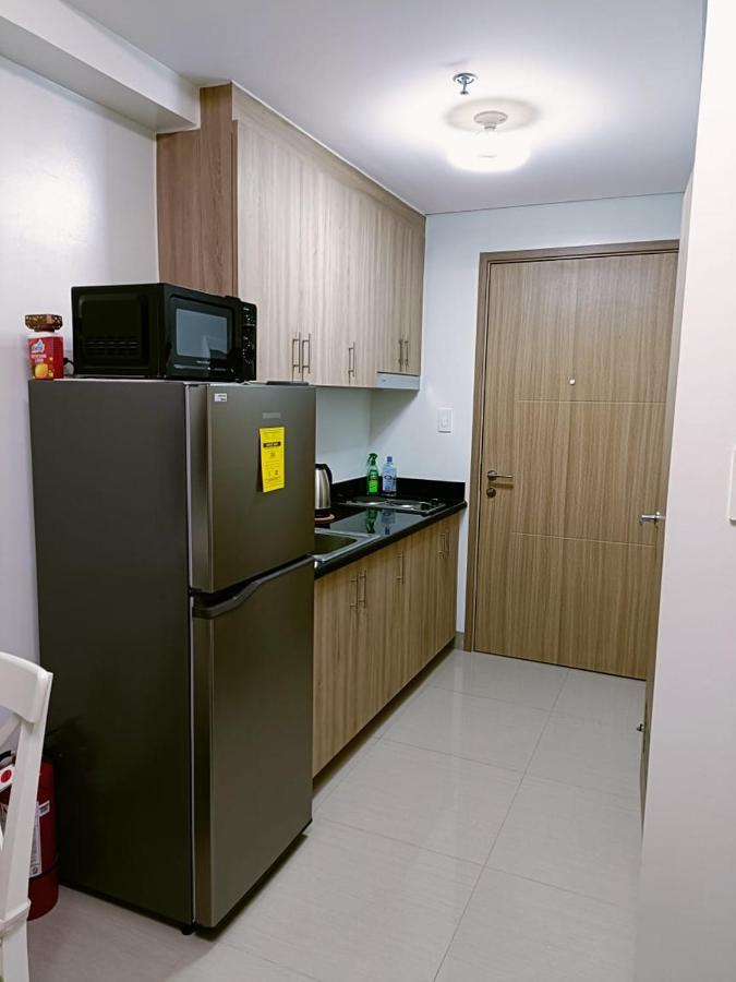 Home Away From Home มะนิลา ภายนอก รูปภาพ