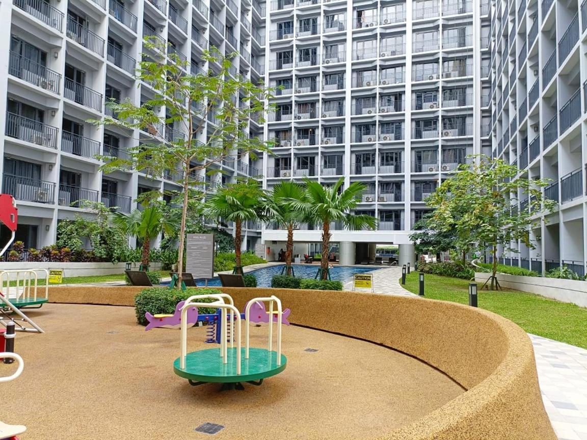 Home Away From Home มะนิลา ภายนอก รูปภาพ